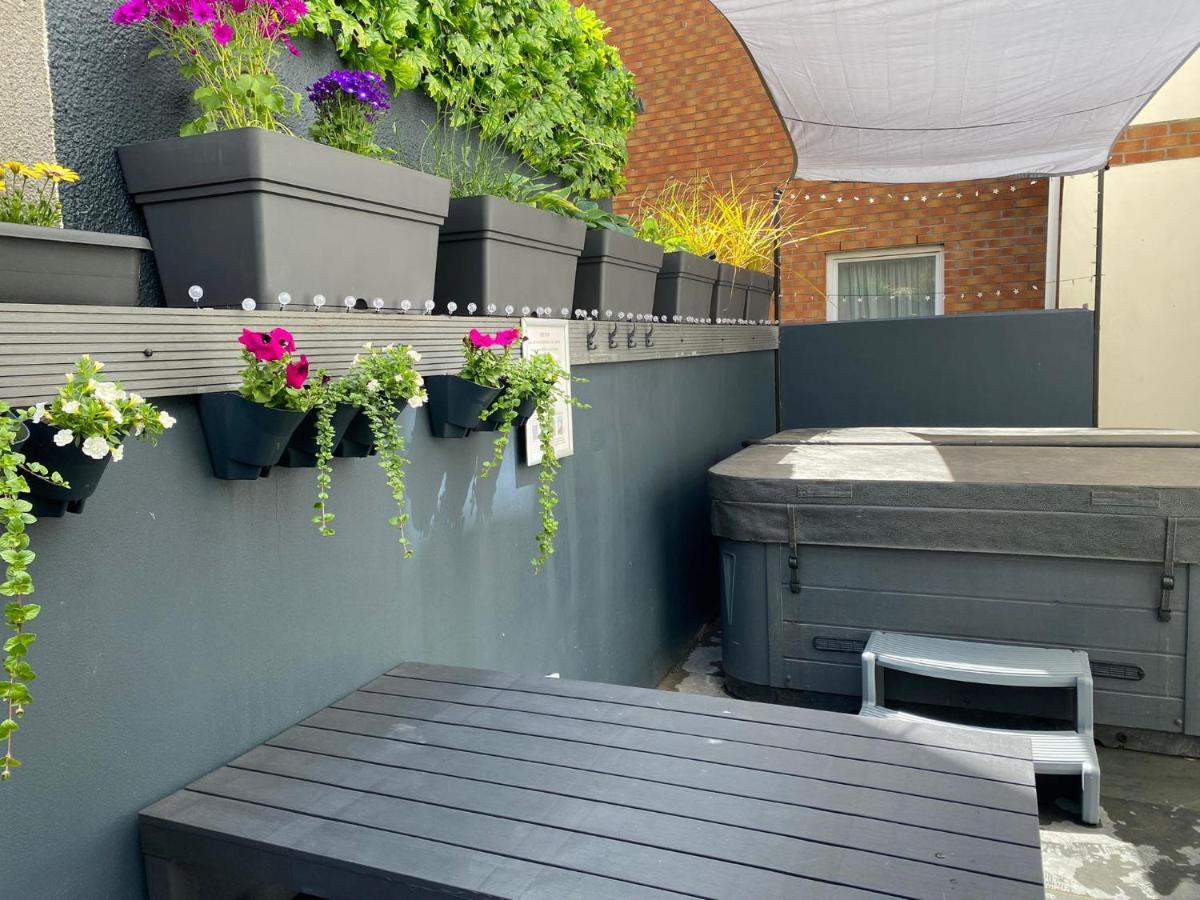 3 The View Apartments Ilfracombe - Hot Tub, Parking, Lift, Ev Eksteriør billede