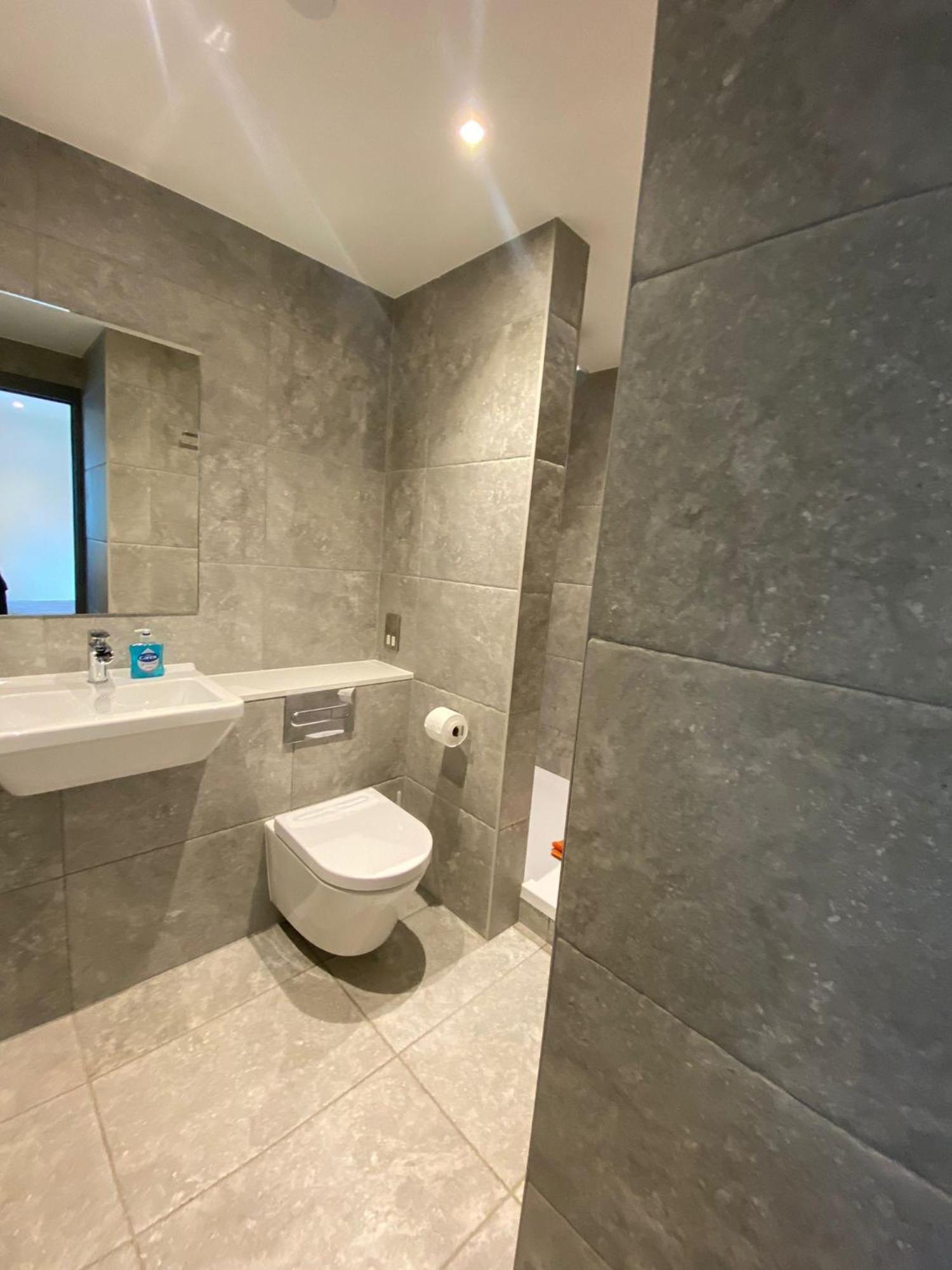3 The View Apartments Ilfracombe - Hot Tub, Parking, Lift, Ev Eksteriør billede